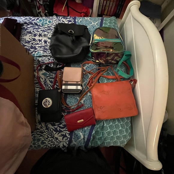 Bags/ purses - Picture 1 of 2